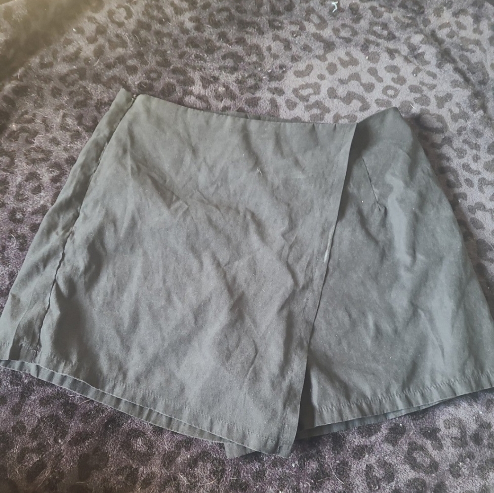 Wrap Shorts